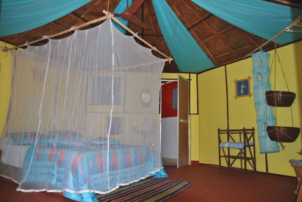 Mamagoa Resort Morjim Zewnętrze zdjęcie